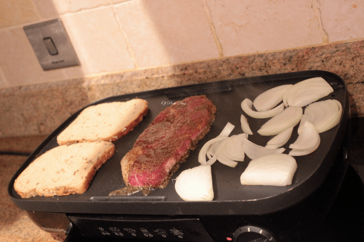Steak Sandwich Making_s