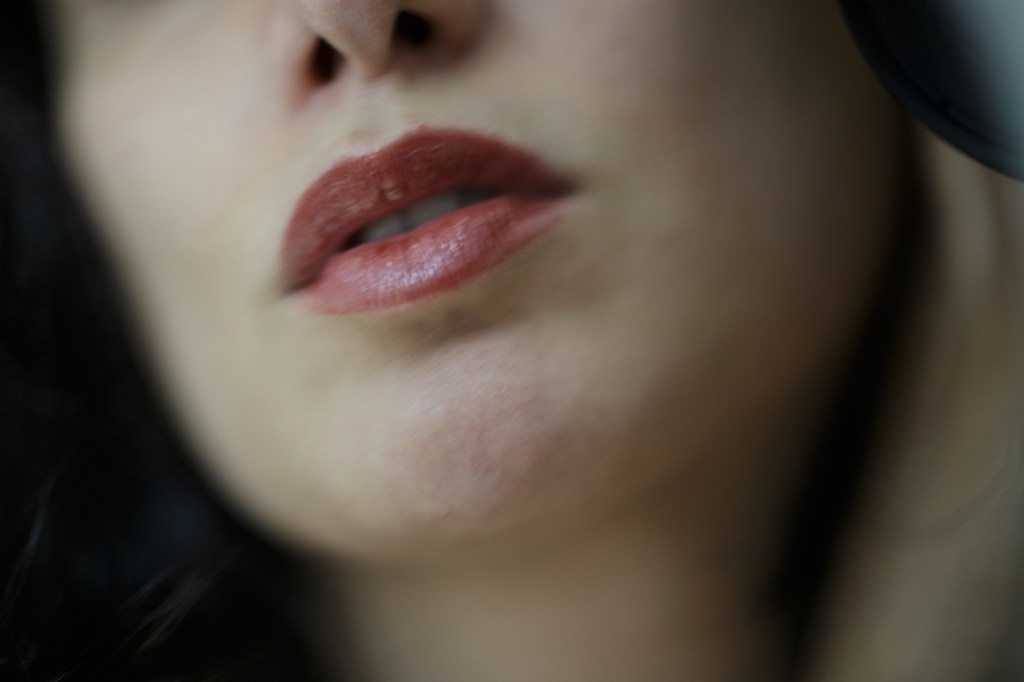 Swatch on lips and review of Henne Organics Luxury Lip Tint in Intrigue