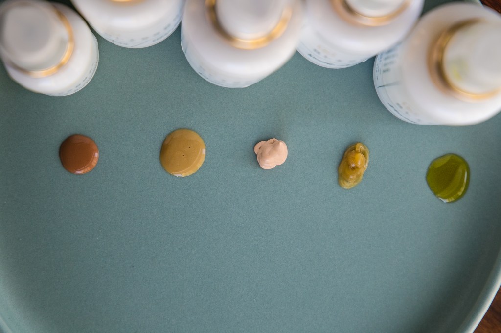 Blissoma review
Blissoma texture swatch