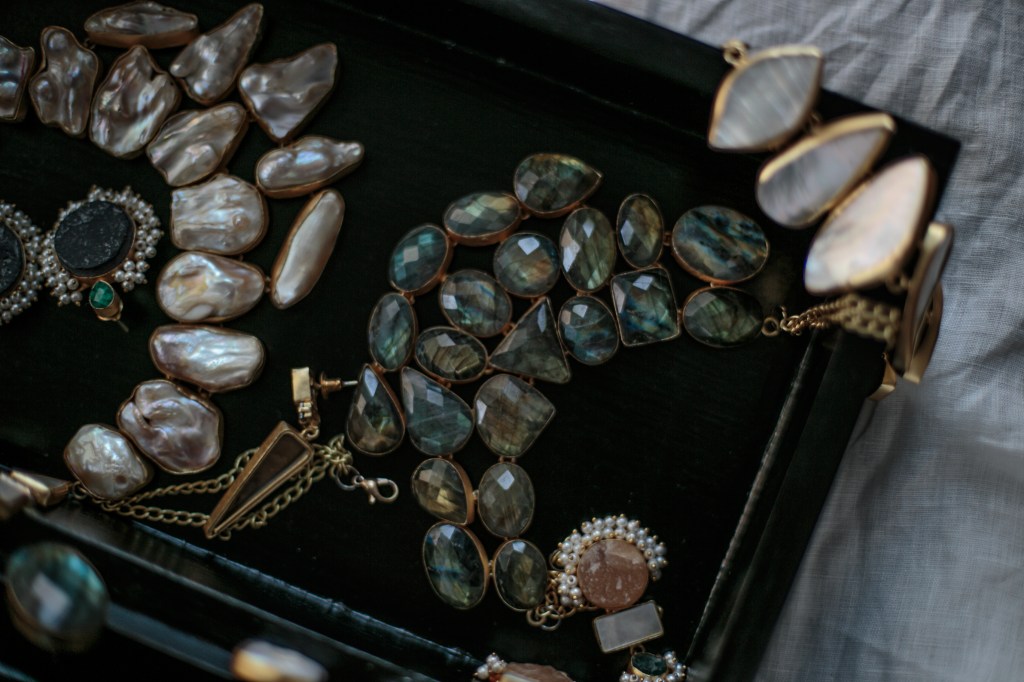 Dori jewelry - ethical & sustainable 18k gold plated using semi-precious stones in Dubai, UAE